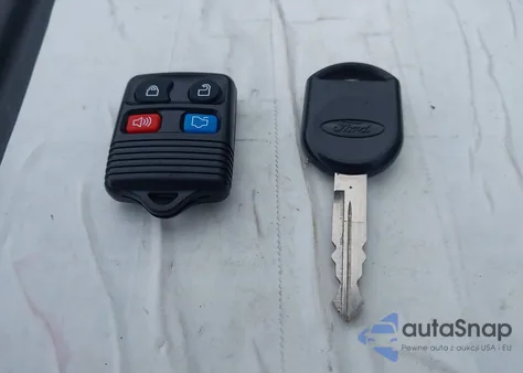 2006 Ford Mustang V6 from USA, damaged, VIN 1ZVHT80N065160103